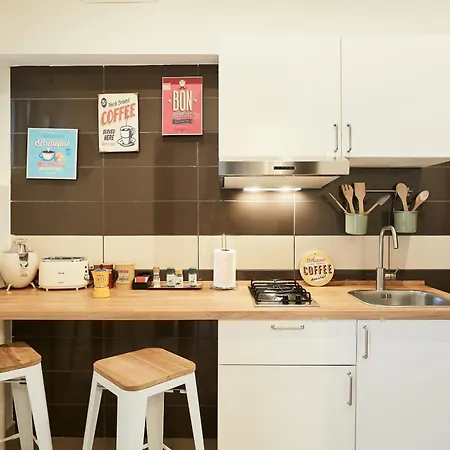 Vicky's Luxury By Napoliapartments Naples