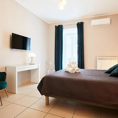 Vicky's Luxury By Napoliapartments Apartment *
