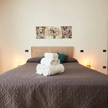 Vicky's Luxury By Napoliapartments Apartment