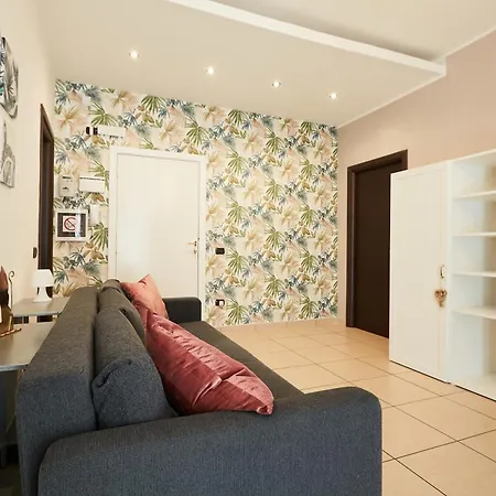 Vicky's Luxury By Napoliapartments Apartment Naples